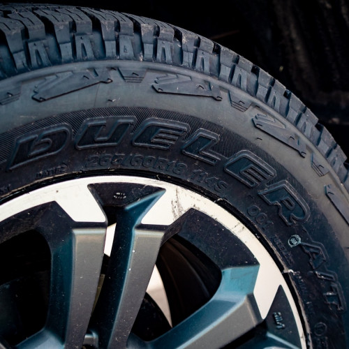 Легковая шина Bridgestone Dueler A/T 001 285/75 R16 116R