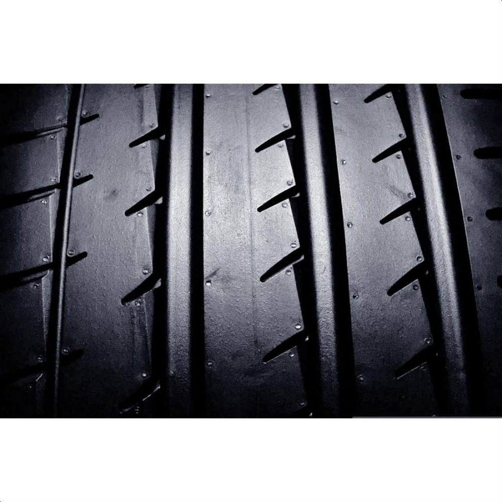 Легковая шина Yokohama Advan Sport V105T 275/55 R19 111W