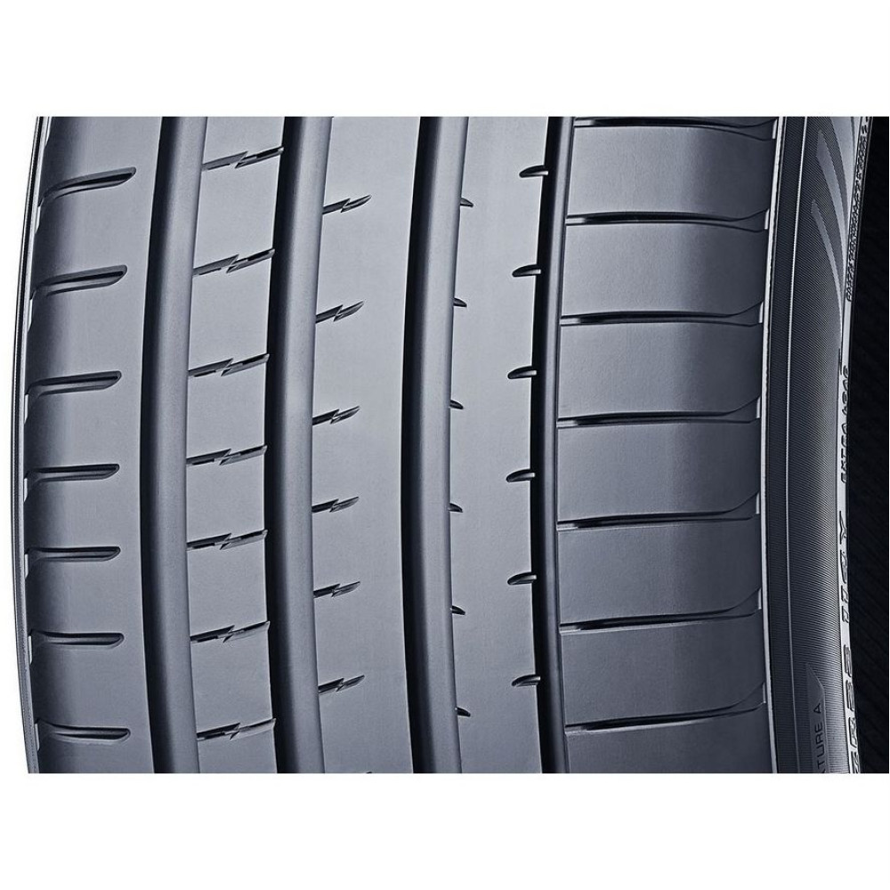 Легковая шина Yokohama Advan Sport V107 285/40 R23 111Y