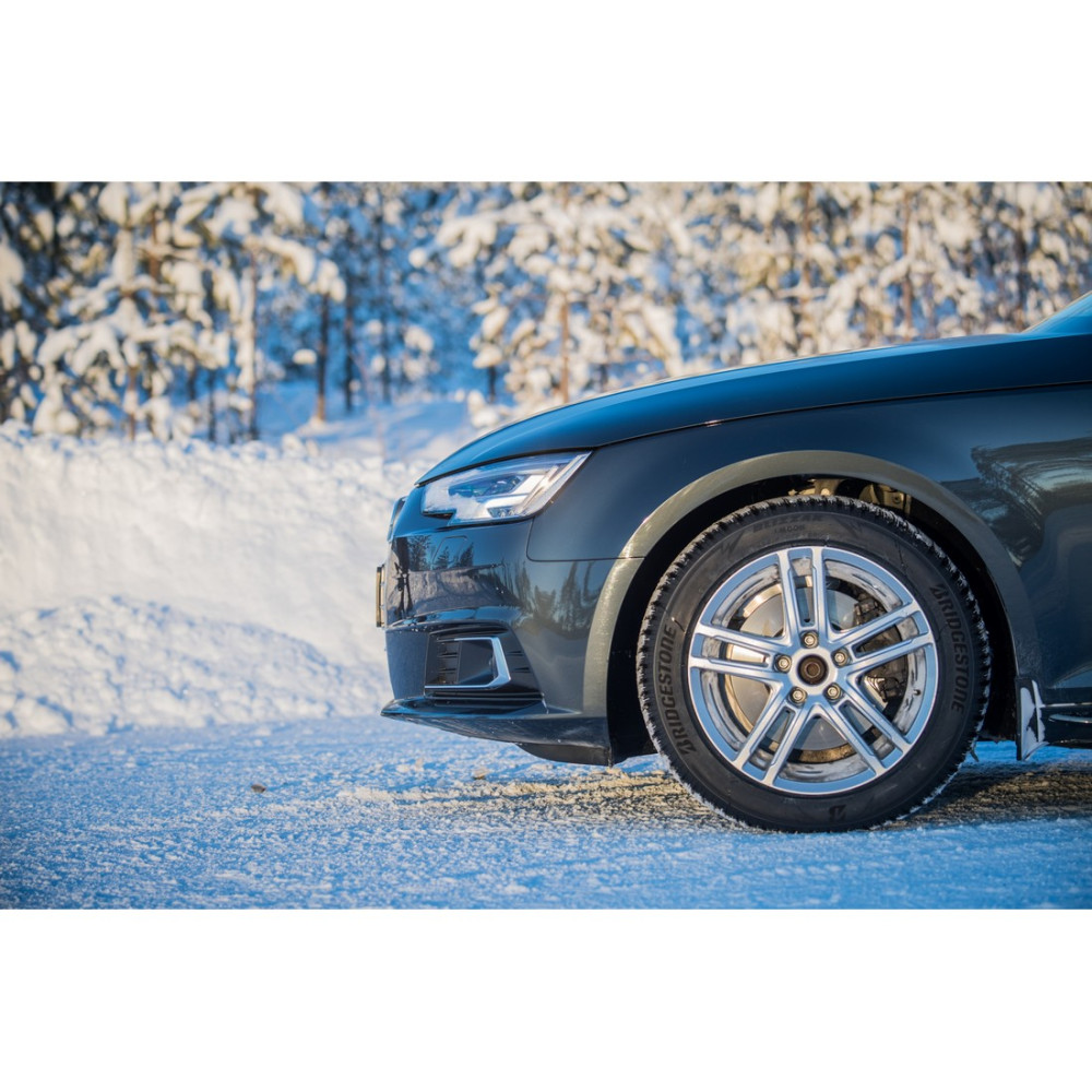 Легковая шина Bridgestone Blizzak LM005 175/65 R15 88T