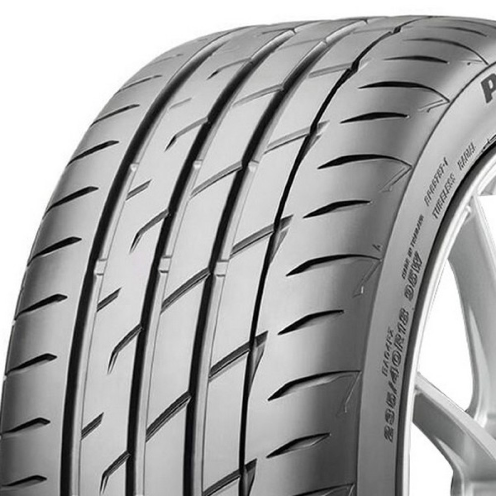 Легковая шина Bridgestone Potenza RE004 Adrenalin 225/50 R17 98W