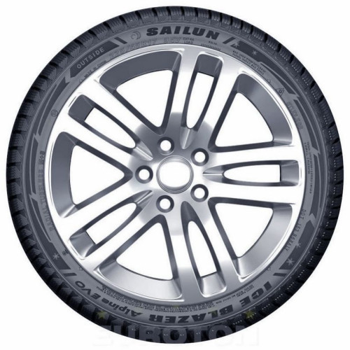 Легковая шина Sailun Ice Blazer Alpine Evo 235/45 R17 97V
