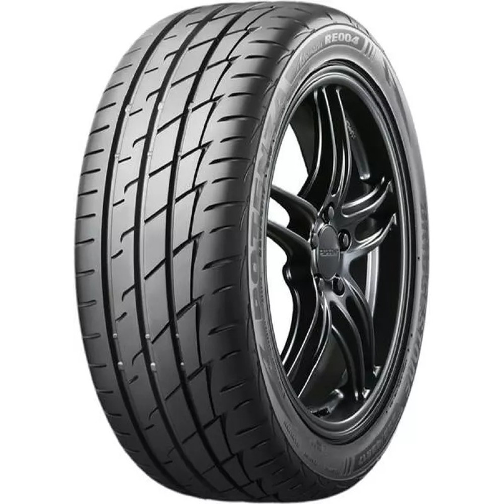 Легковая шина Bridgestone Potenza RE004 Adrenalin 215/50 R17 95W