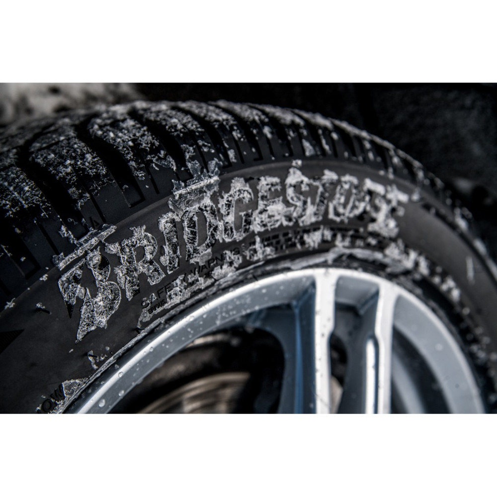 Легковая шина Bridgestone Blizzak LM005 265/60 R18 114H